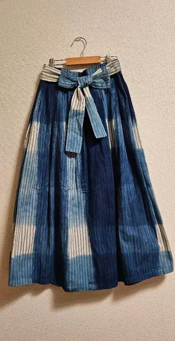 ICHI Antiquites 인디고 코튼 린넨 리본 포함 스커트