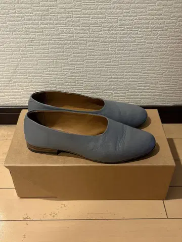 GALERIE VIE 커버 슬립온 37