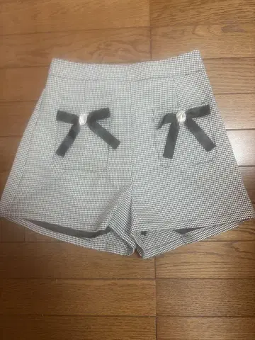 하운드투스 패턴 리본 포함 숏팬츠