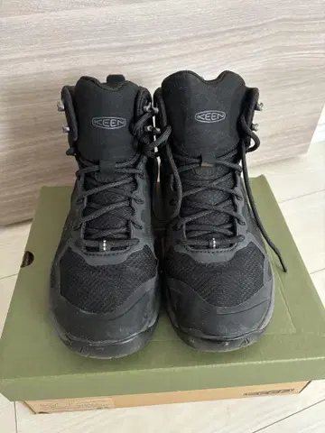 KEEN EXPLORE MID WP 등산화 26cm 엑스플로어 미드