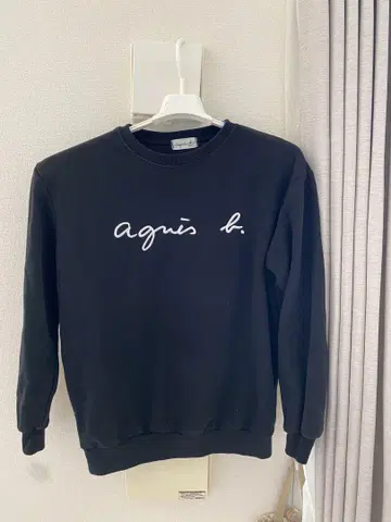 agnis b. 블랙 트레이닝복