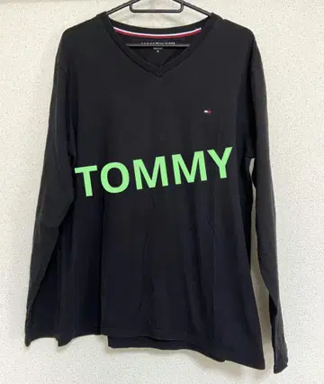 TOMMY HILFIGER 블랙 V넥 T셔츠 M