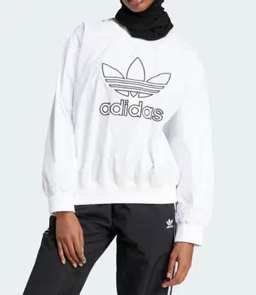새상품 adidas 화이트 스웨트 셔츠