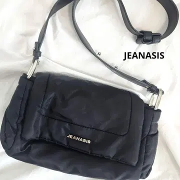 새상품급 JEANASIS 퍼 나일론 숄더 BAG 블랙