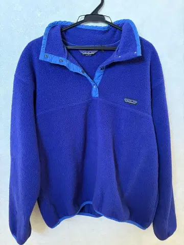 patagonia 80s USA제 삼각형 택 신틸라 스냅T