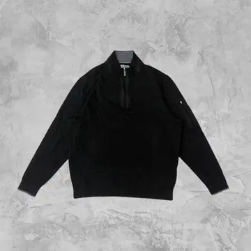 블랙 하프 지퍼 니트