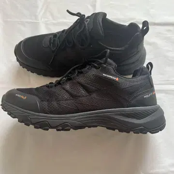 GT HAWKINS 마운트 블랙 트레킹 슈즈