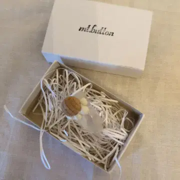 한쪽 귀걸이
