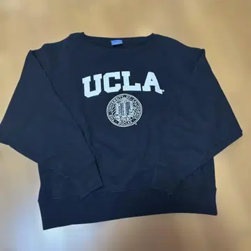 [새상품급] UCLA 블랙 크루넥 맨투맨 로고 프리 사이즈
