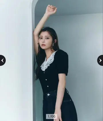 자수 칼라 니트