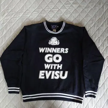 EVISU 블랙 맨투맨 38