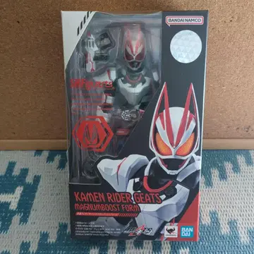 SHFiguarts 가면라이더 기츠 매그넘 부스트 폼
