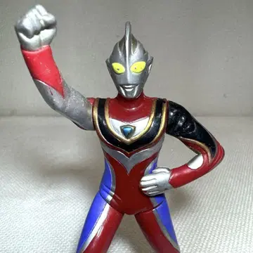 울트라맨 가이아 소프트 비닐 13cm