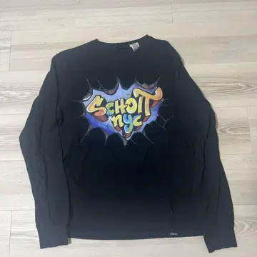 Schott NYC 그래피티 긴팔 티셔츠