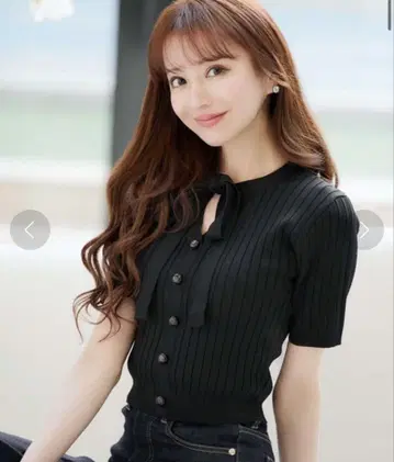에밀리아 위즈 Nobeless ruban 니트 탑