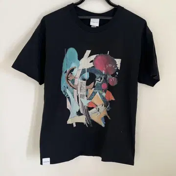 Creepy Nuts 아트 프린트 T셔츠 블랙