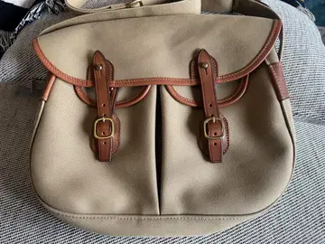 Brady ARIEL TROUT S 브레이디 아리엘 트라웃 스몰