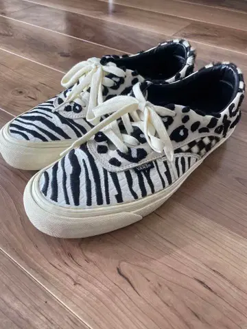 VANS 빌리즈 별주 새상품급 제브라 패턴 27.5cm