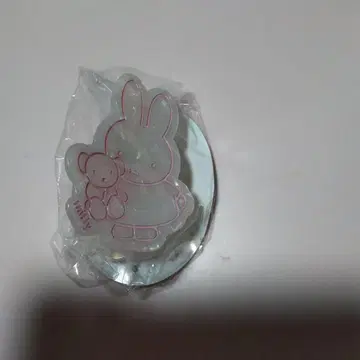 미피 다이컷 헤어 클립