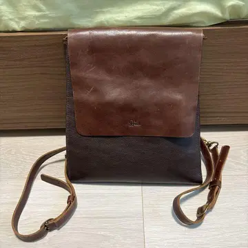 디우 천연 가죽 백팩 숄더백 다크 브라운