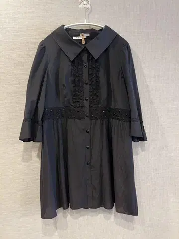 TO BE CHIC 비쥬 블라우스