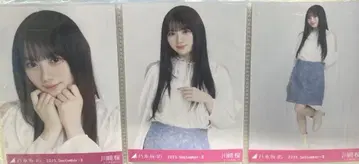 노기자카46 브로마이드 컴프 어깨 트임 상의 카와사키 사쿠라