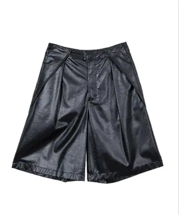 Amerivintage FAKE LEATHER HALF PANTS