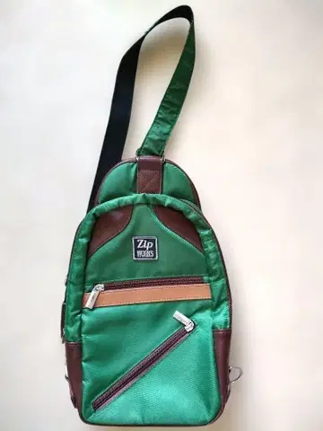 Zip Works 원숄더백 바디백