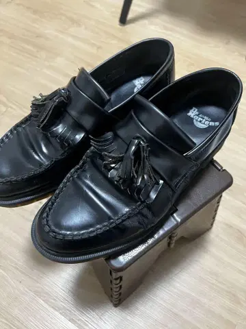닥터 마틴 블랙 로퍼 43