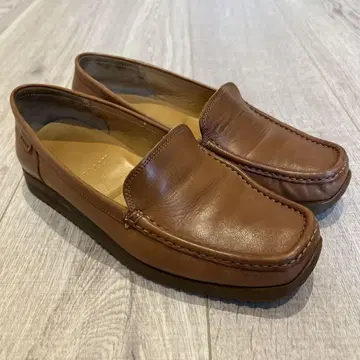 BALLY 로퍼 새상품급 이탈리아제 가죽