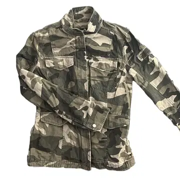 Abercrombie & Fitch 카모플라쥬 자켓