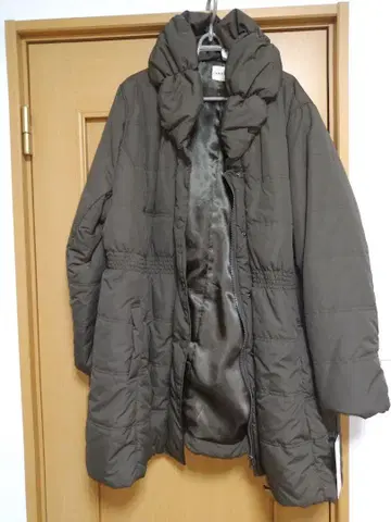 올리브 그린 롱 자켓 미사용 새상품 택 포함 노앙 5L