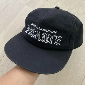 picante london 캡
