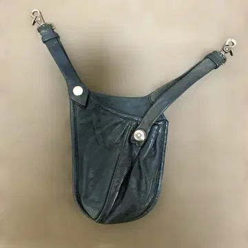 이삼카타야마 크러쉬 가죽 힙색