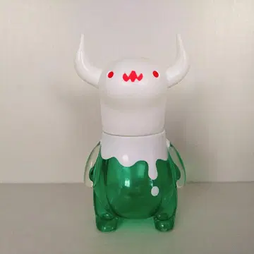 멍한 괴수 보 크림 소다 멜론