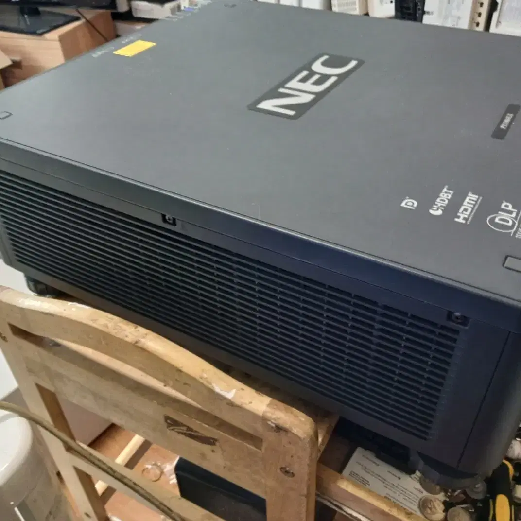 NEC NP-PX1004UL 10000안시 중고 빔프로젝터