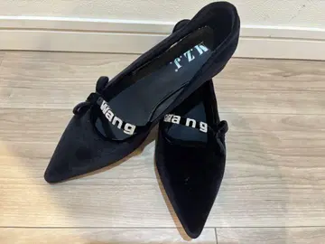 블랙 스틸레토 플랫슈즈 235mm 새상품