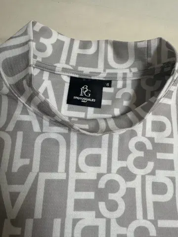 1PIU1UGUALE3 그레이 로고 셔츠 XL 사이즈