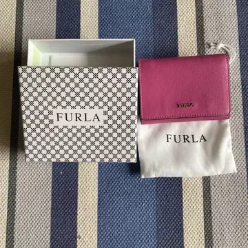 [ 새상품급 ] FURLA 3단 폴더형 지갑 핑크