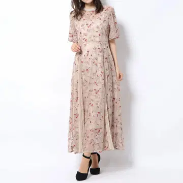 SNIDEL 레이스 자수 플리츠 드레스