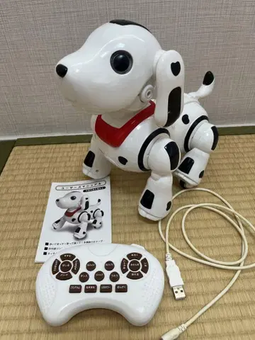 리모컨 포함 로봇 강아지 화이트/블랙