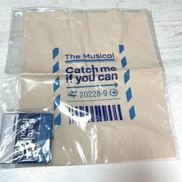 미개봉 Catch me if you can 토트백 이와모토 테루