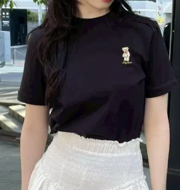 [ LILY BROWN ] 스카프 스타일 Lily Bear 티셔츠