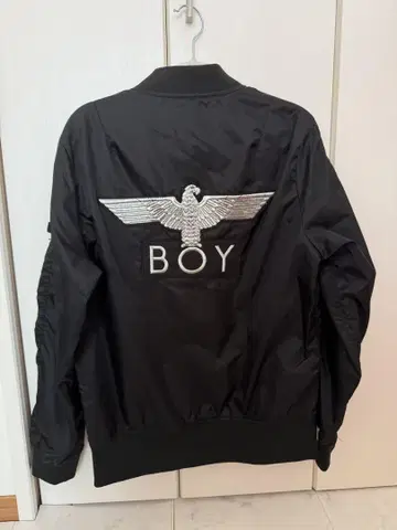 BOY LONDON 블랙 MA-1 자켓 M