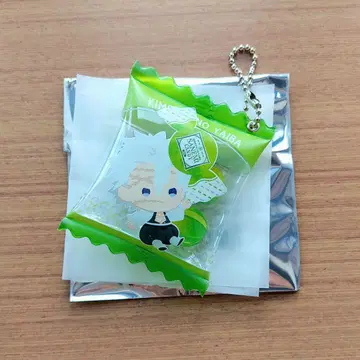 귀멸의 칼날 시나즈가와 사네미 유라후와 캔디 참