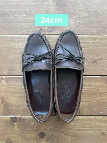 MINNETONKA 미네통카 24cm 소가죽 모카신 중고