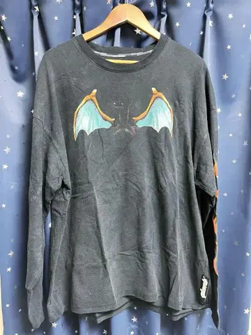 새상품급 레어 포켓몬 그램 glamb 리자몽 롱T