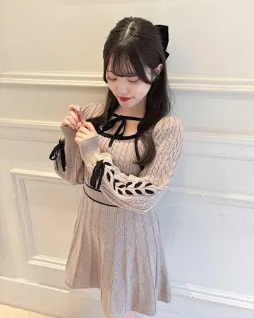 evelyn 바이컬러 플레어 OP
