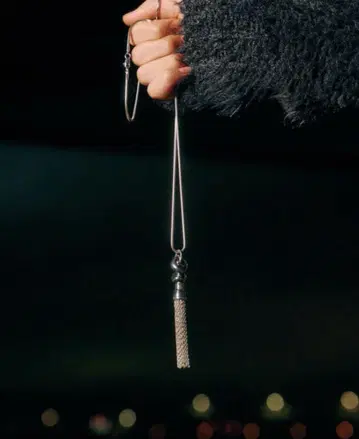 Llife CASCADE PENDANT NECKLACE