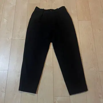 MARKAWARE 1TUCK PEGTOP 1턱 페그탑 블랙